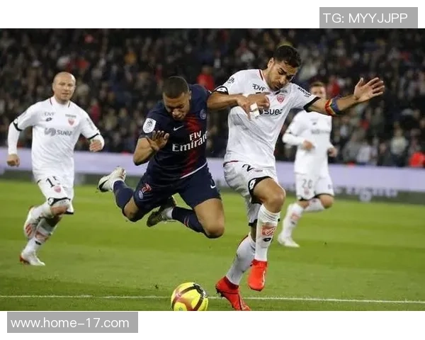 法甲激战即将上演昂热与南特争夺保级生死战